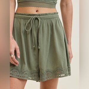 Aerie Olive Green Women's Lace Hem Shorts